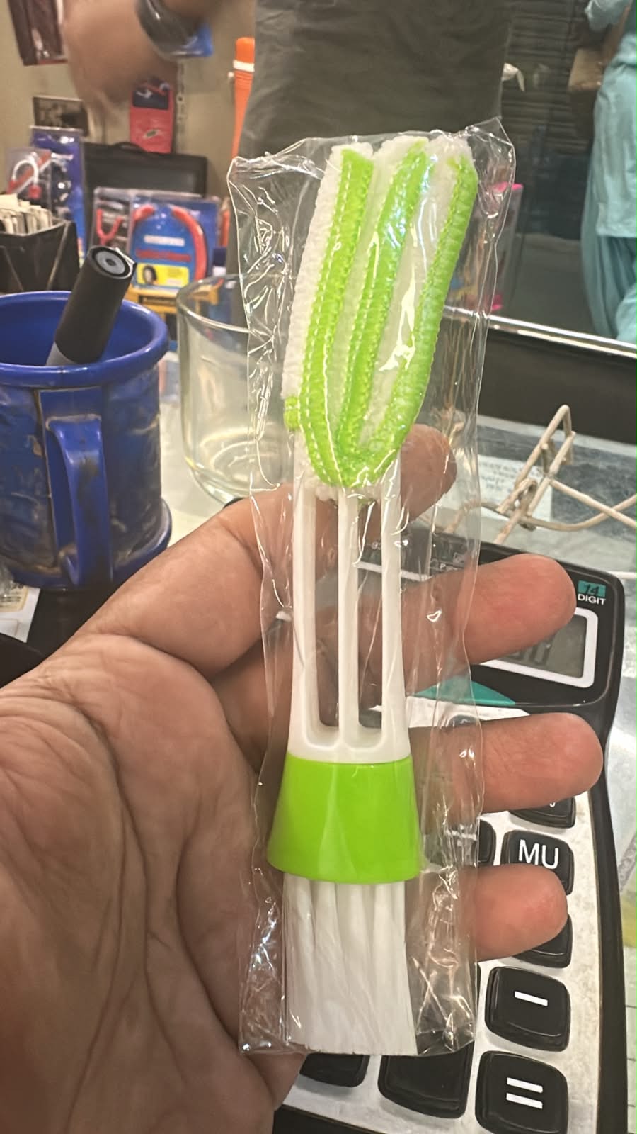 2-in-1 Car Air Conditioning Vent Cleaning Brush - Multi-Functional Microfiber Detailing Tool - Image 2